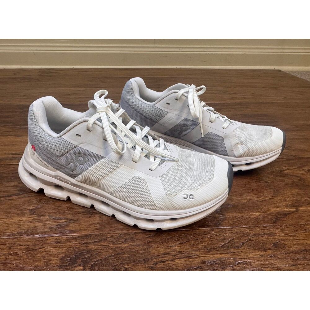 ON RUNNING ON CLOUD Cloudrunner White Frost Cloud… - image 1